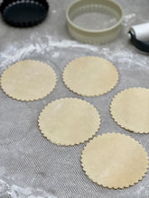 Load image into Gallery viewer, Pecan Pie Cookies