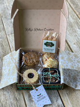 Load image into Gallery viewer, Dec. 2021 Holiday Gift Box