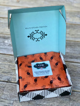 Load image into Gallery viewer, Peanut Butter Chocolate Chip Cookies