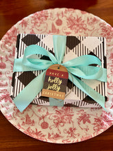 Load image into Gallery viewer, Dec. 2020 Cookie Decorating Kit