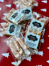 Load image into Gallery viewer, Dec. 2021 Holiday Gift Box